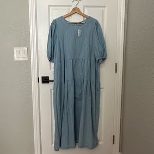 Old Navy chambray maxi tiered dress